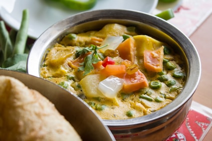 10 Ways India Likes To Eat Its Mangoes: Regional Dishes That Announce Summer