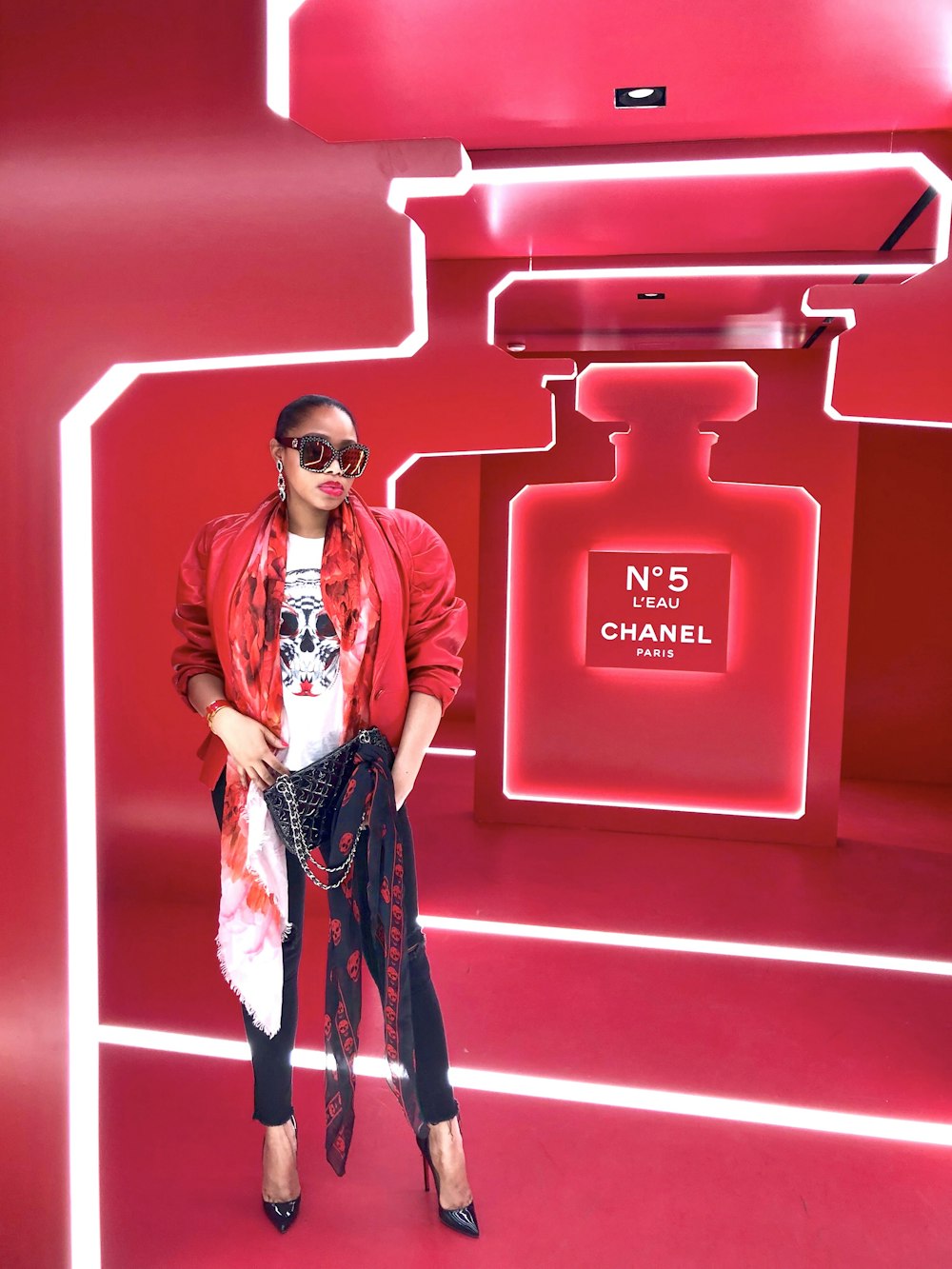 Chanel N5 fragrance bottle advertisement