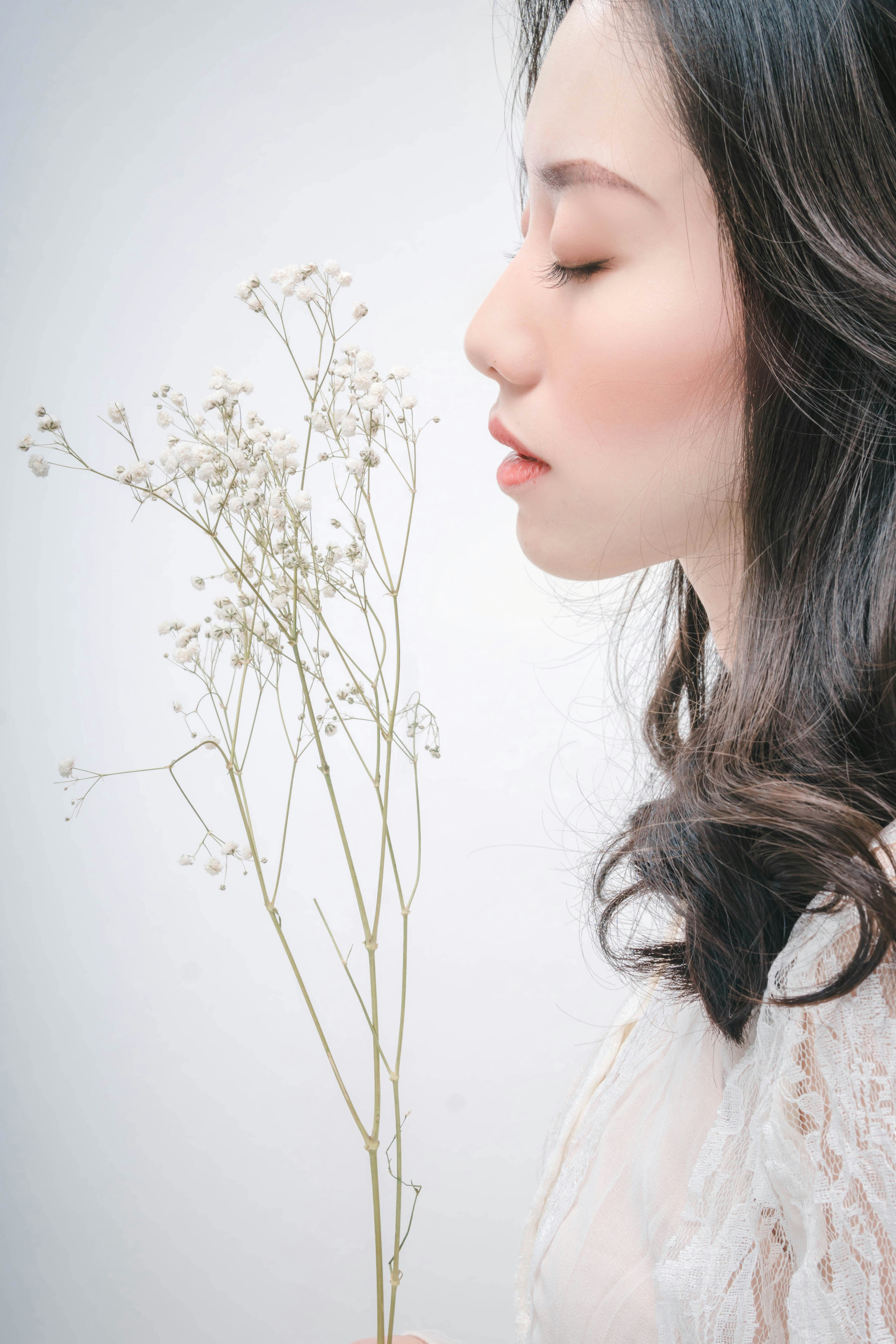 横向きの見知らぬ人の写真 Unsplashで見つける女性の無料写真