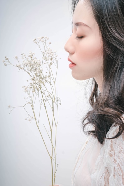 unknown person facing sideways