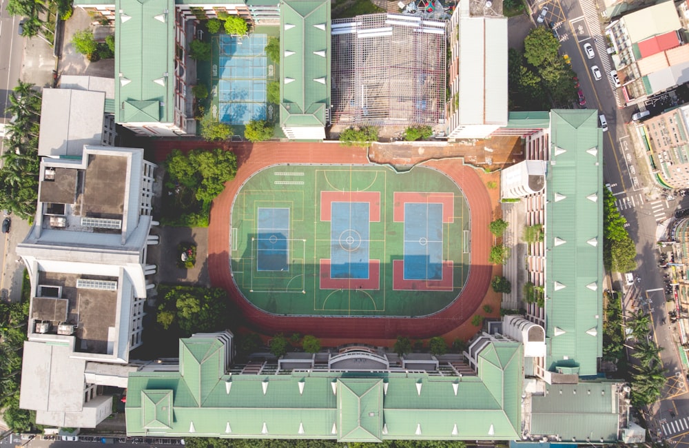 Photographie aérienne d’un terrain de football