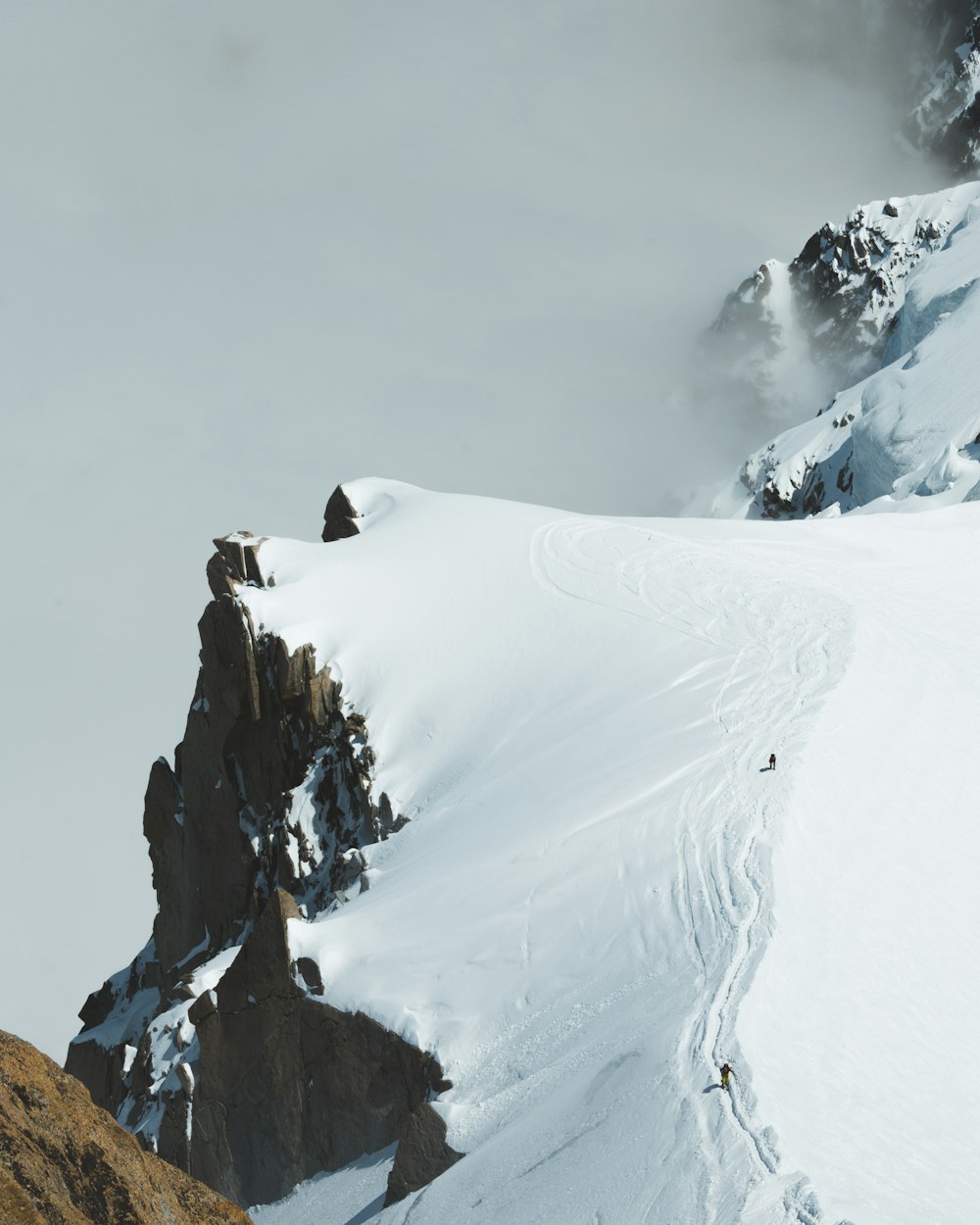 icy mountain scenery