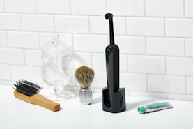 black electric toothbrush