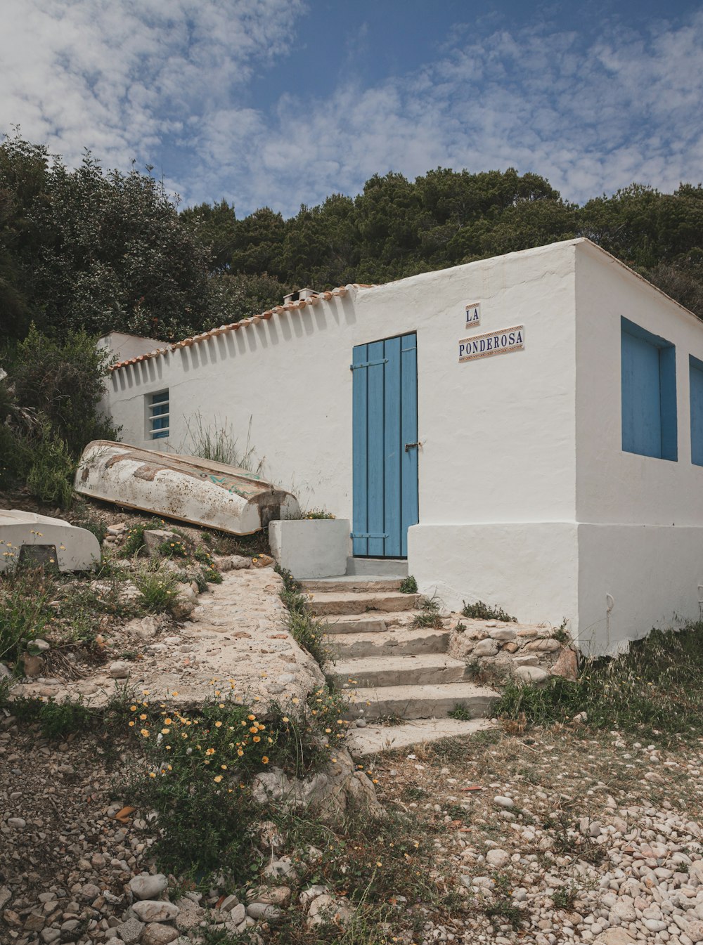 white concrete building during daytime