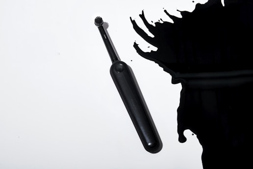 black electronic brush