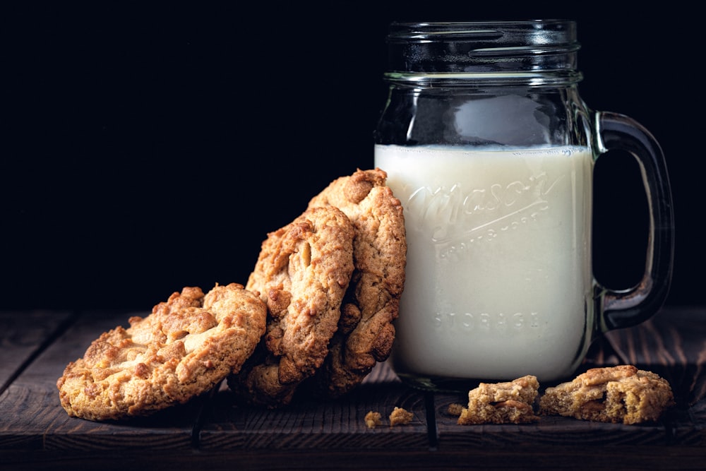 filled mason jar and cookies