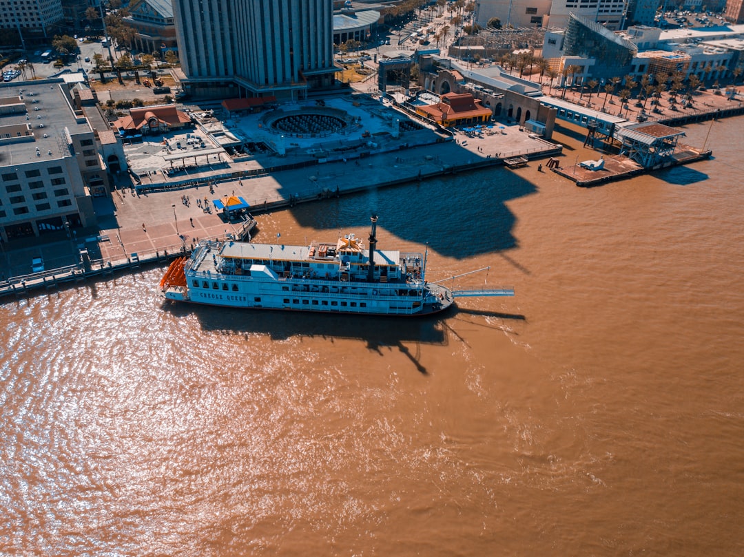 travelers stories about Waterway in 500 Port of New Orleans, United States