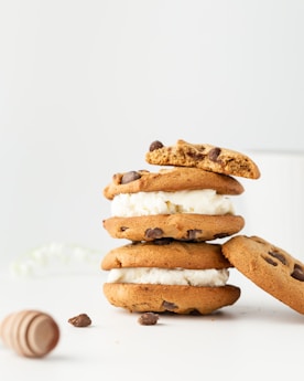 pile of cookies