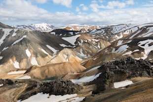 brown mountains