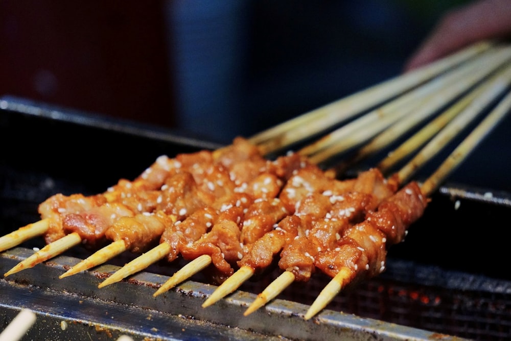 shallow focus photography of grilling meat