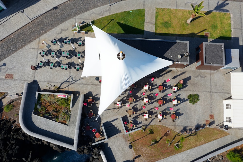 white canopy near buildings