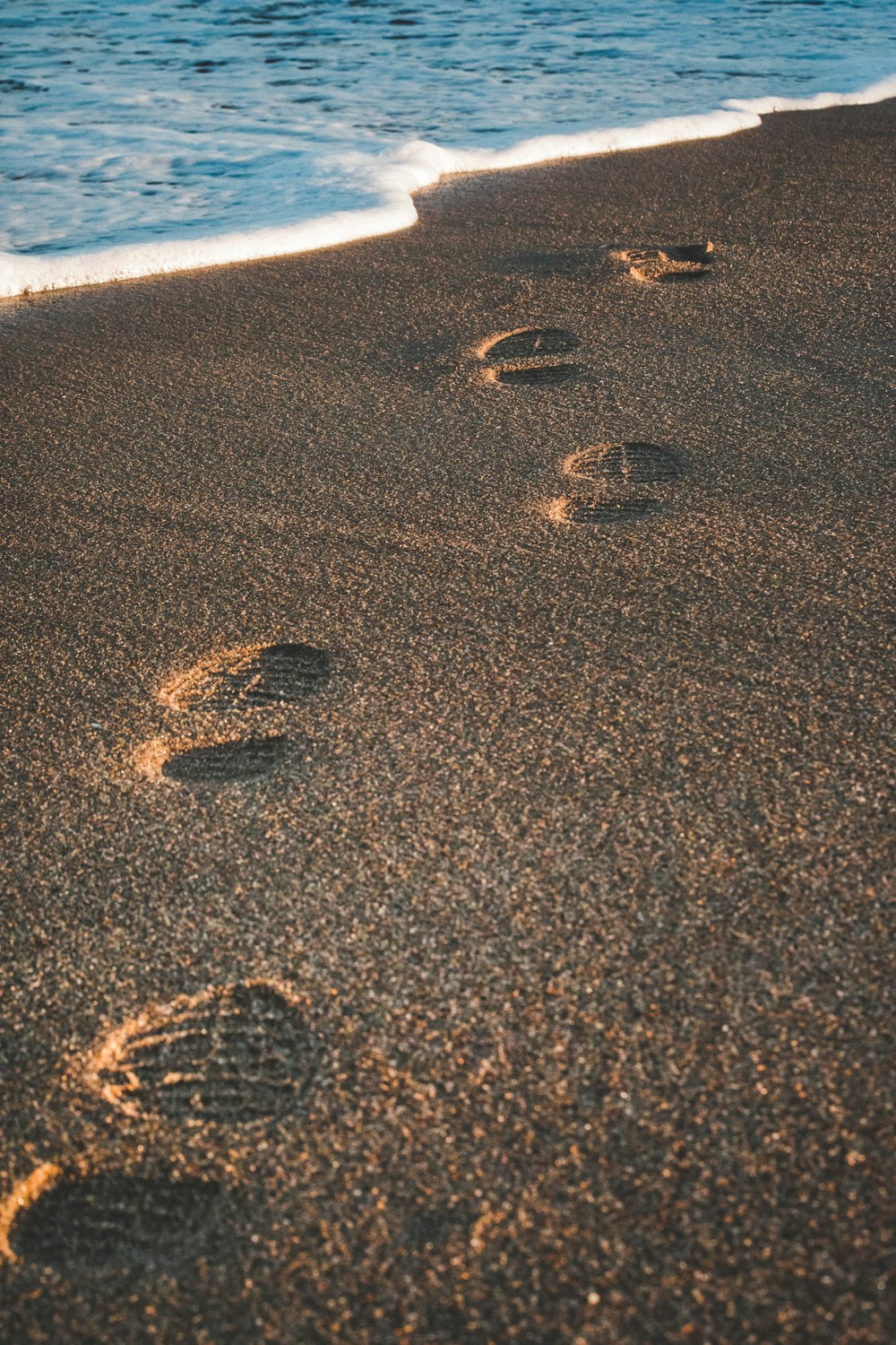 footprint on shore