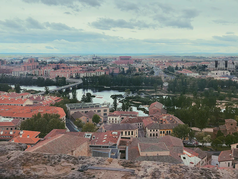 Mudanza a Salamanca desde Barcelona: Ciudad universitaria