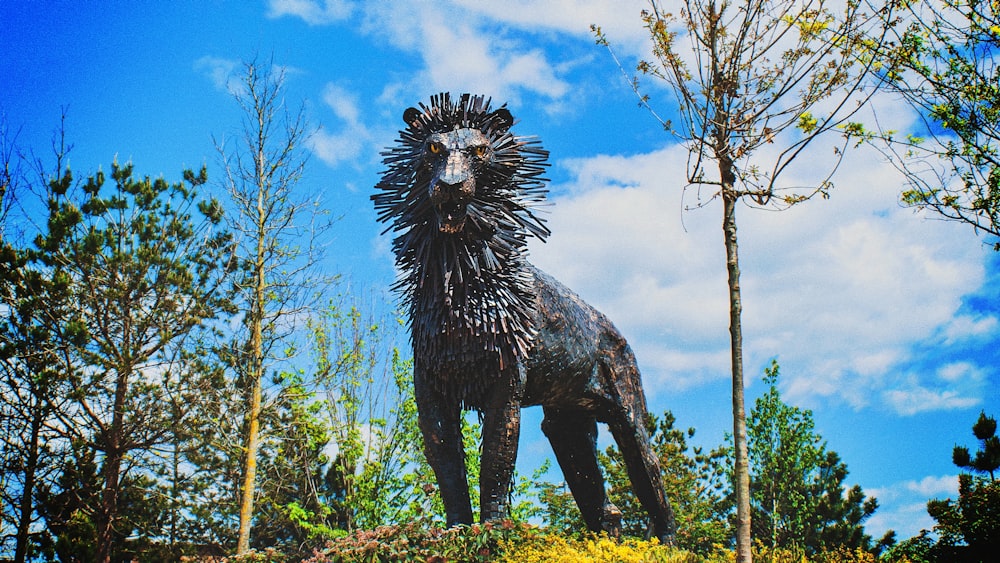 lion statue