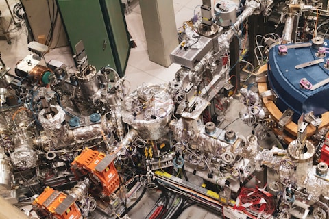 a bunch of machinery that is inside of a building