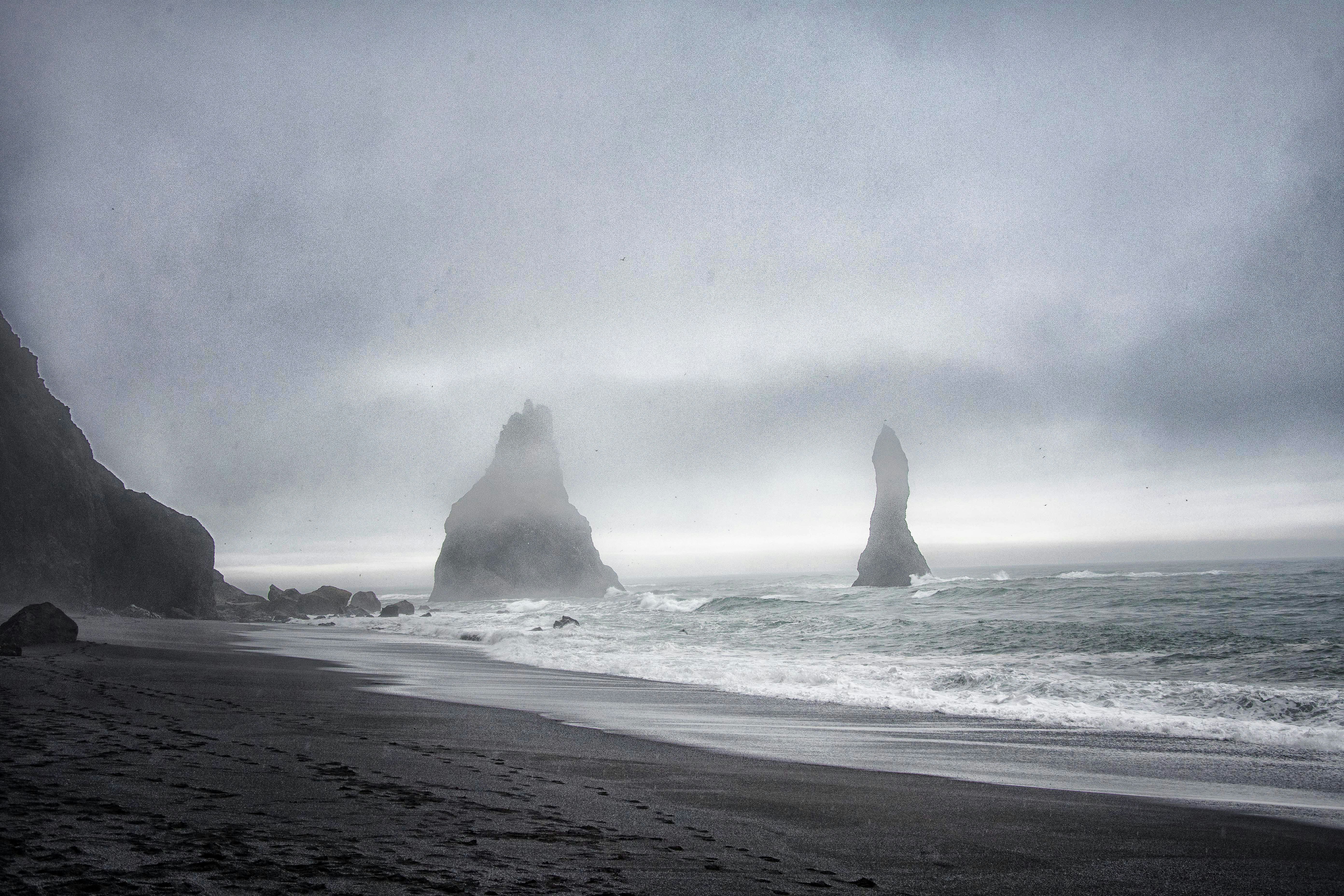 beach line under gray sky