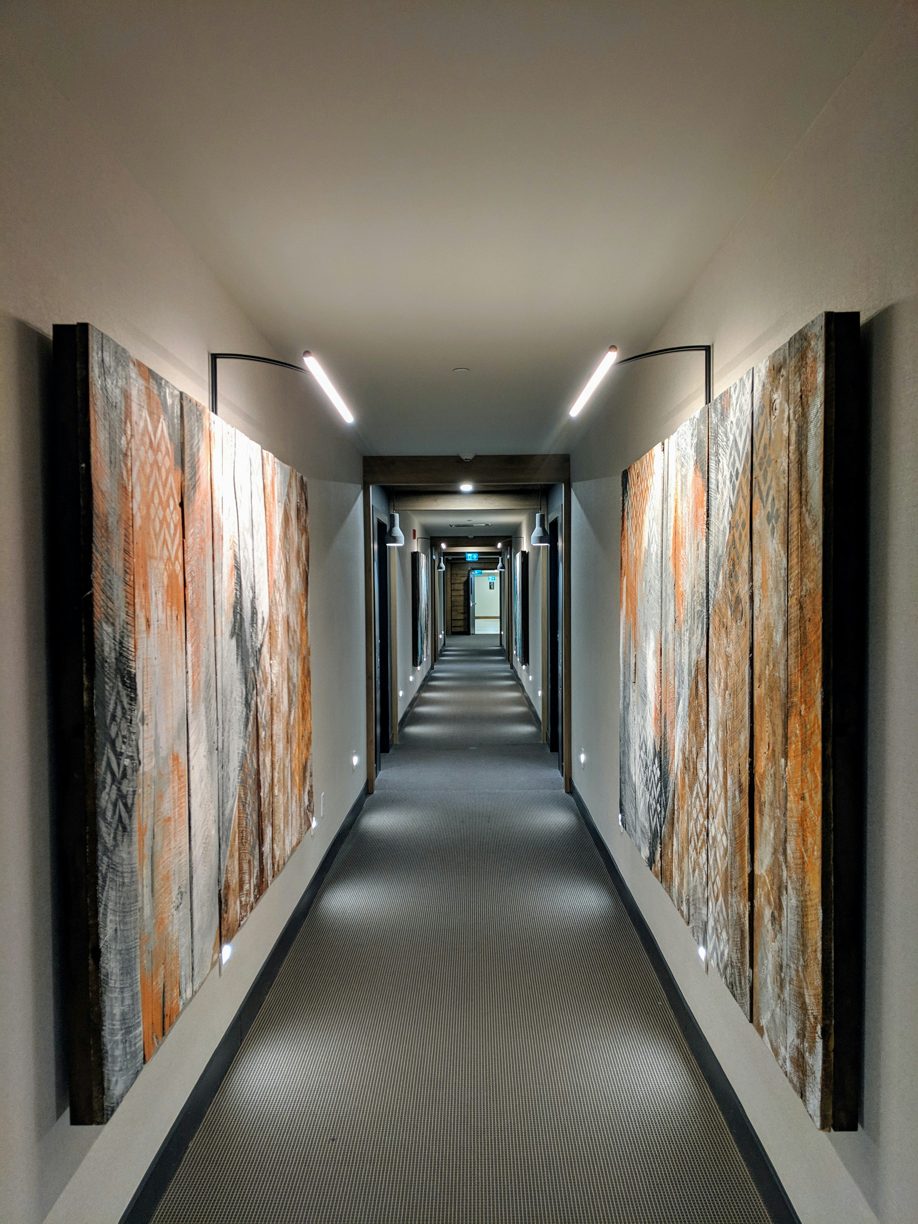 art deco wallpaper hallway, wallpaper, Art Deco Hallways: Bright, Airy & Stylish 3