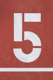 red and white 5 text