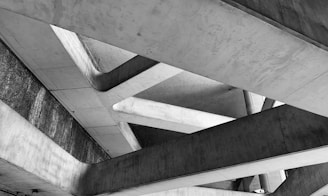 a black and white photo of a concrete structure