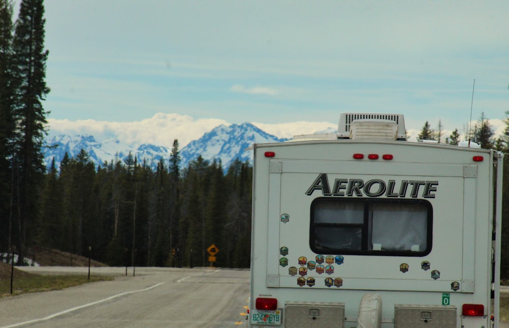 white Aerolite truck