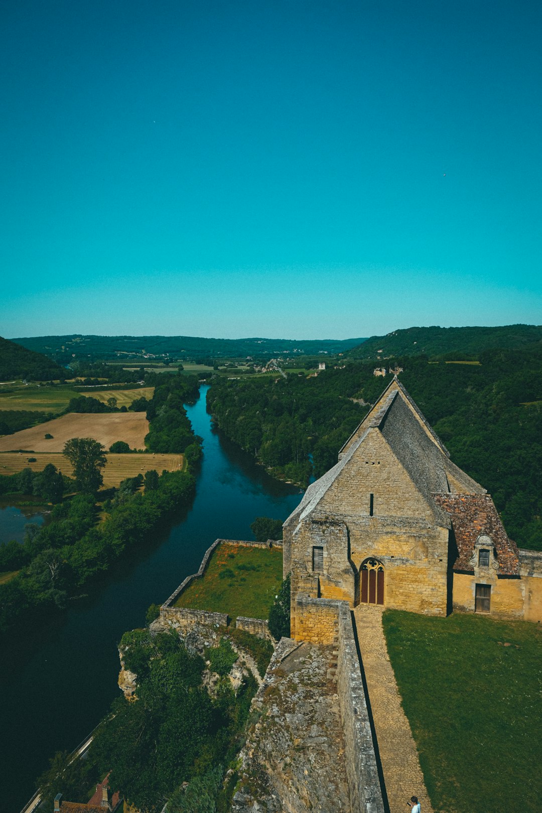 building beside body of water