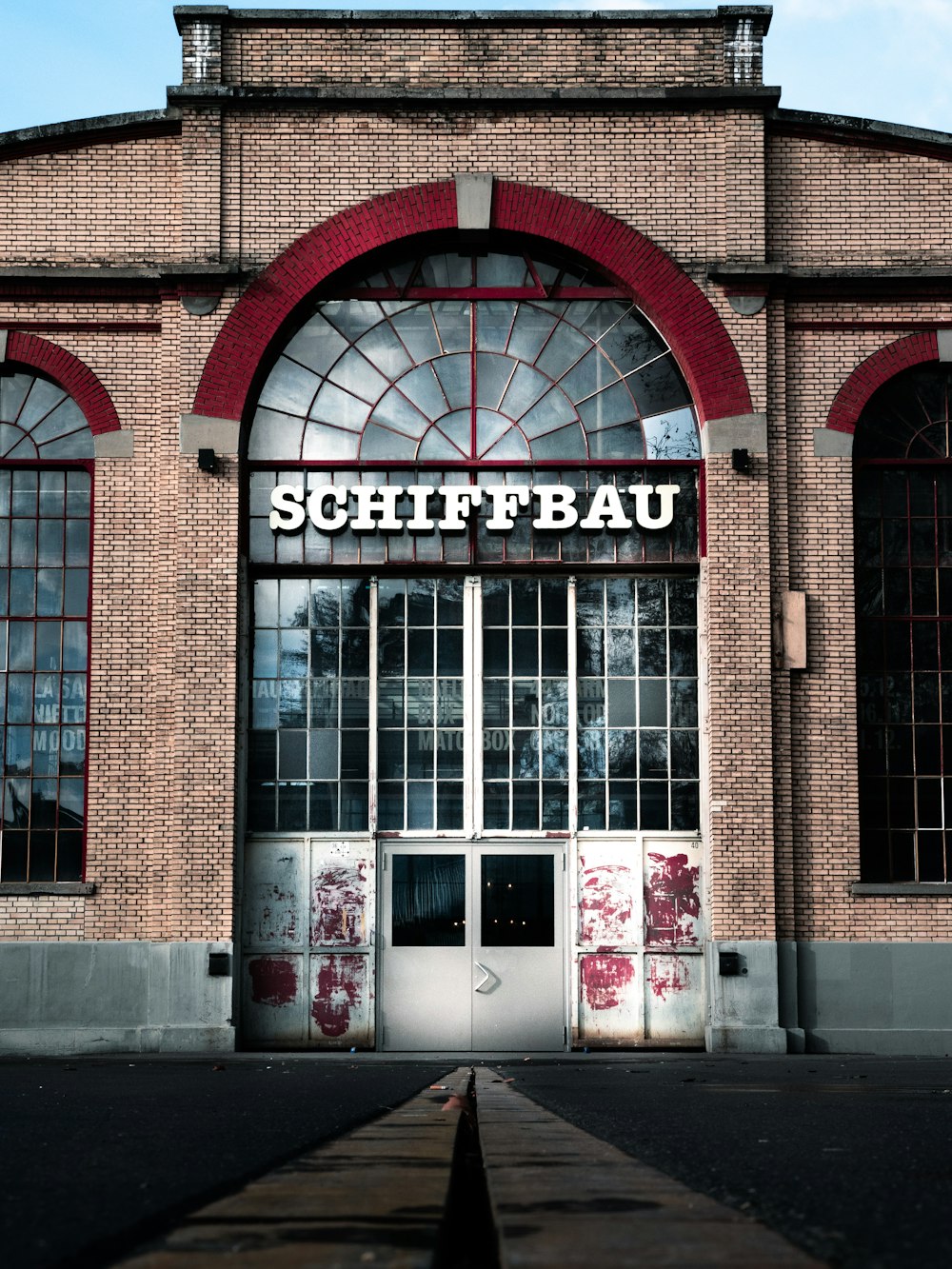 Schiffbau building