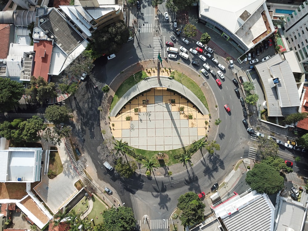 Fotografía aérea de edificios de la ciudad