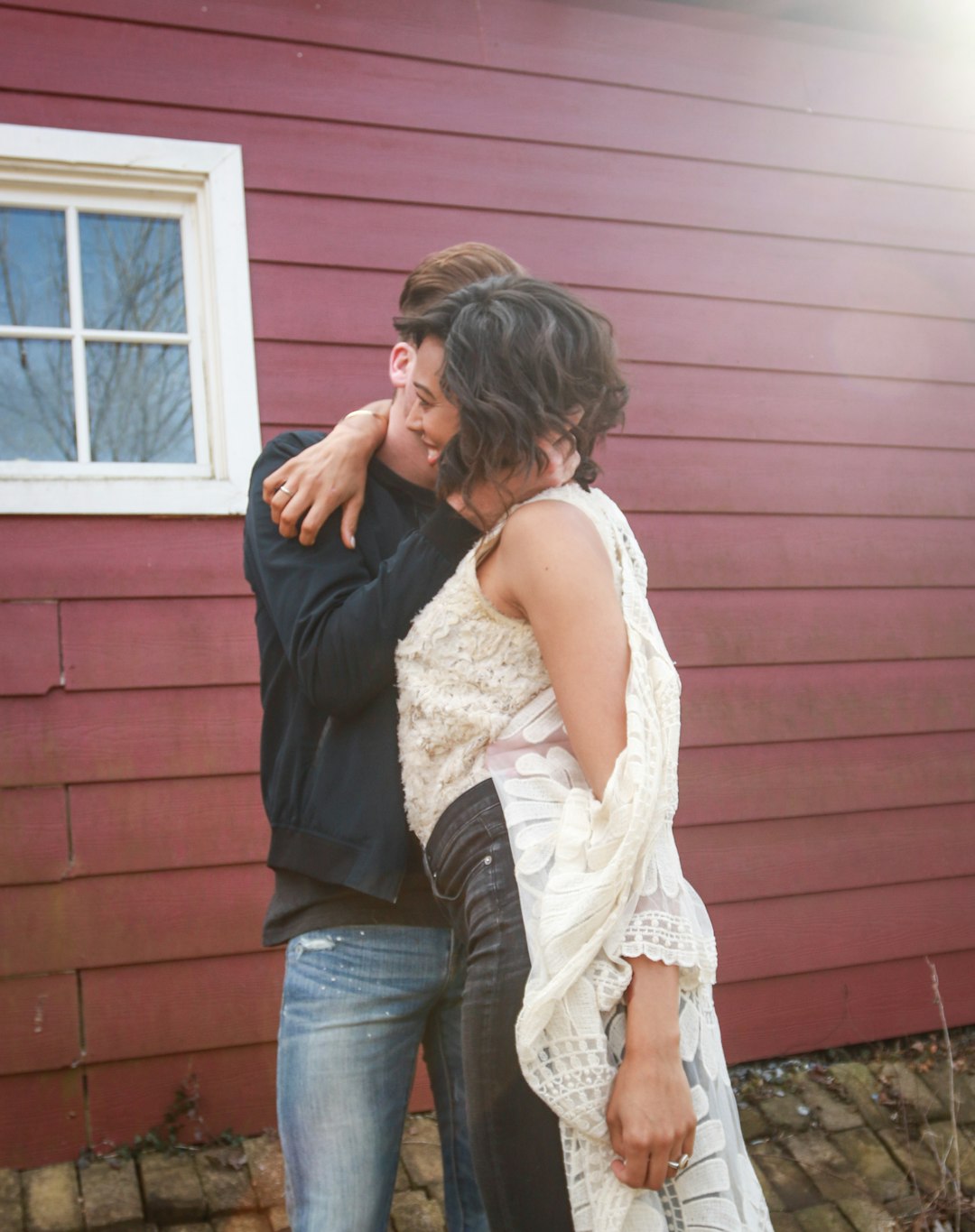 woman hugging man