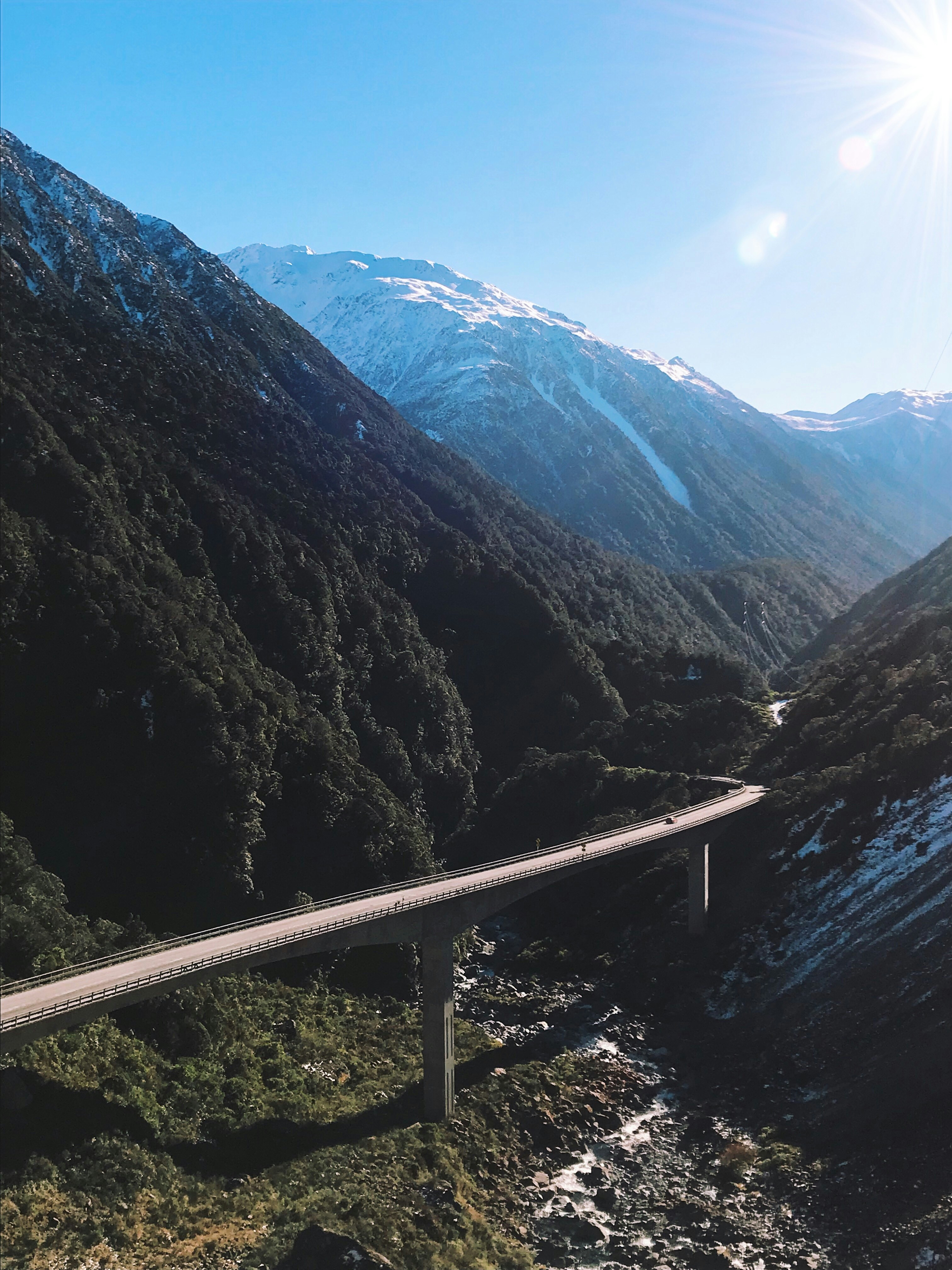 grey concrete bridge