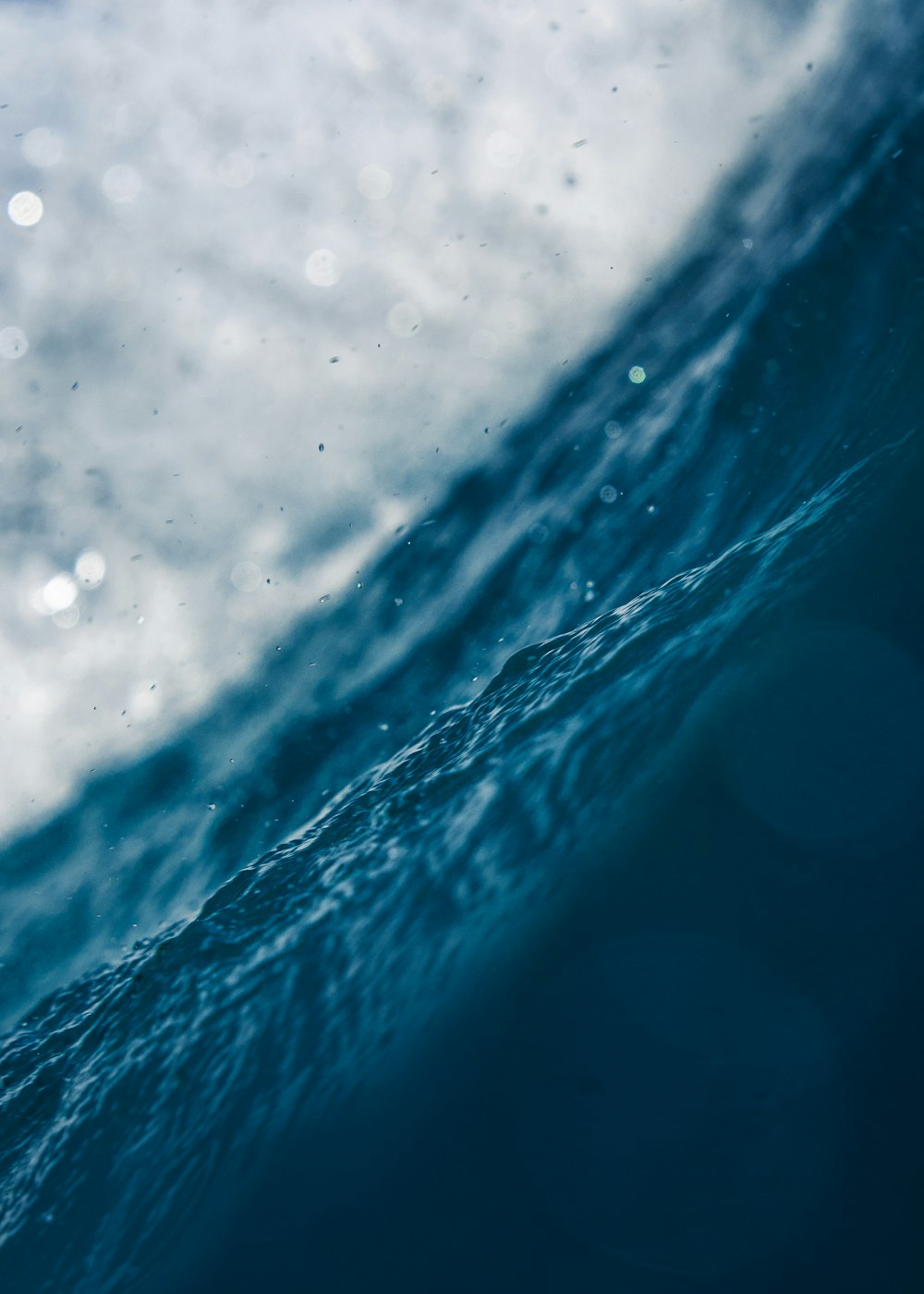 a close up of a wave in the ocean