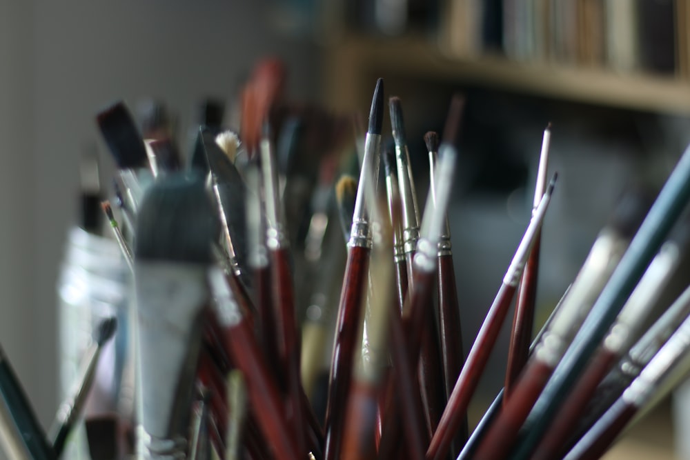 maroon paint brushes