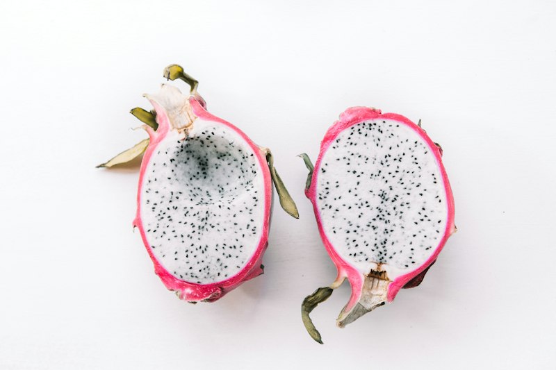 Reusable glass containers with organic ingredients