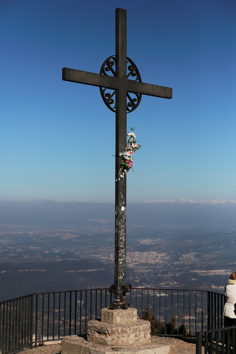 gray concrete cross