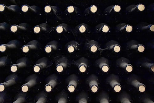 how to tell if unopened wine is bad