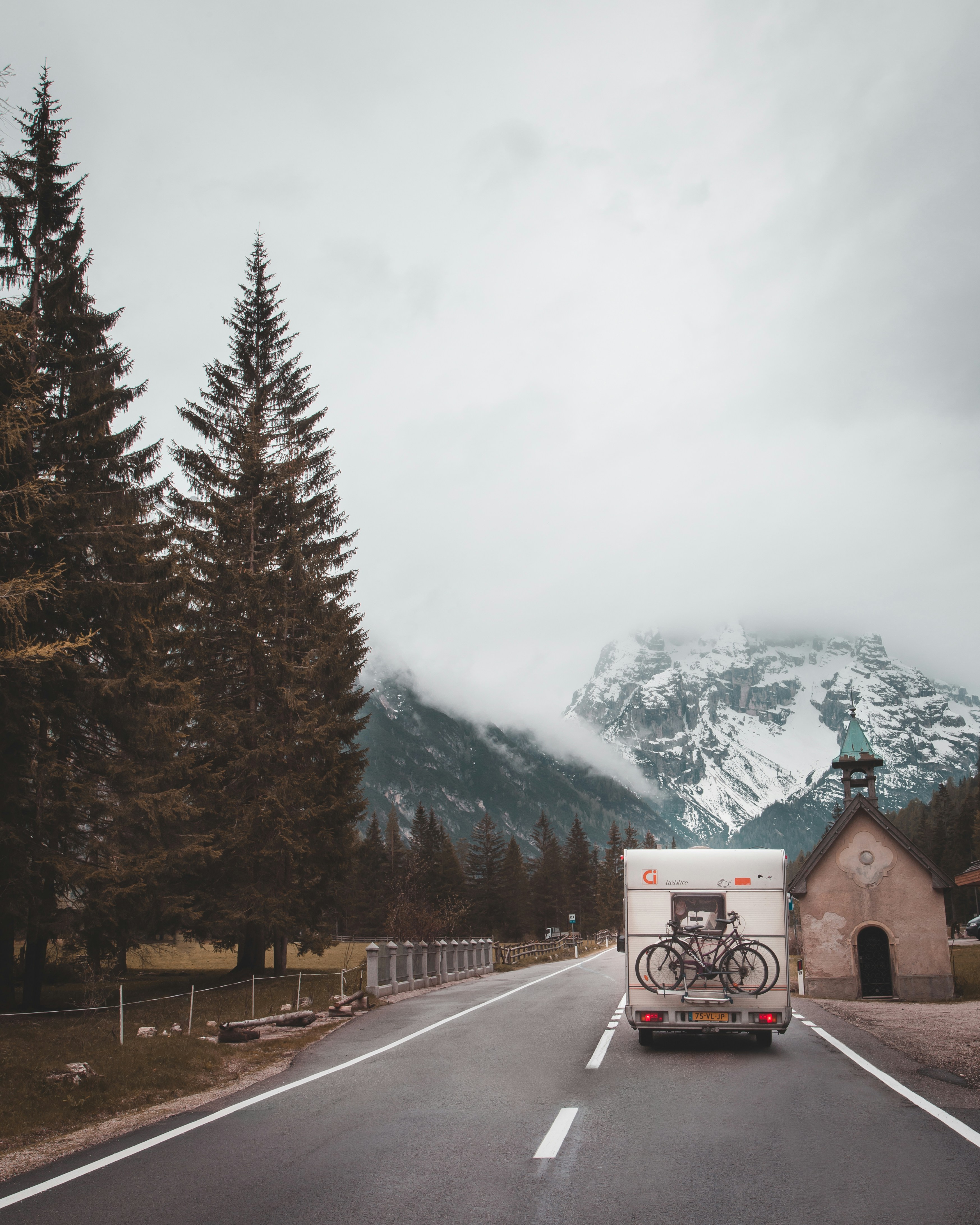 Wild Camping in Norway: Where Can You Legally Sleep in a Campervan?