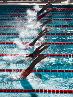 swimming competition during daytime