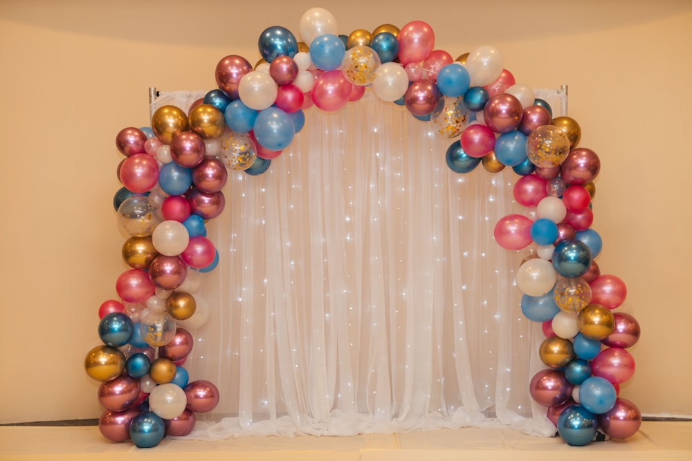 Balloons Decoration Ideas  Balloon Columns and Arrangements