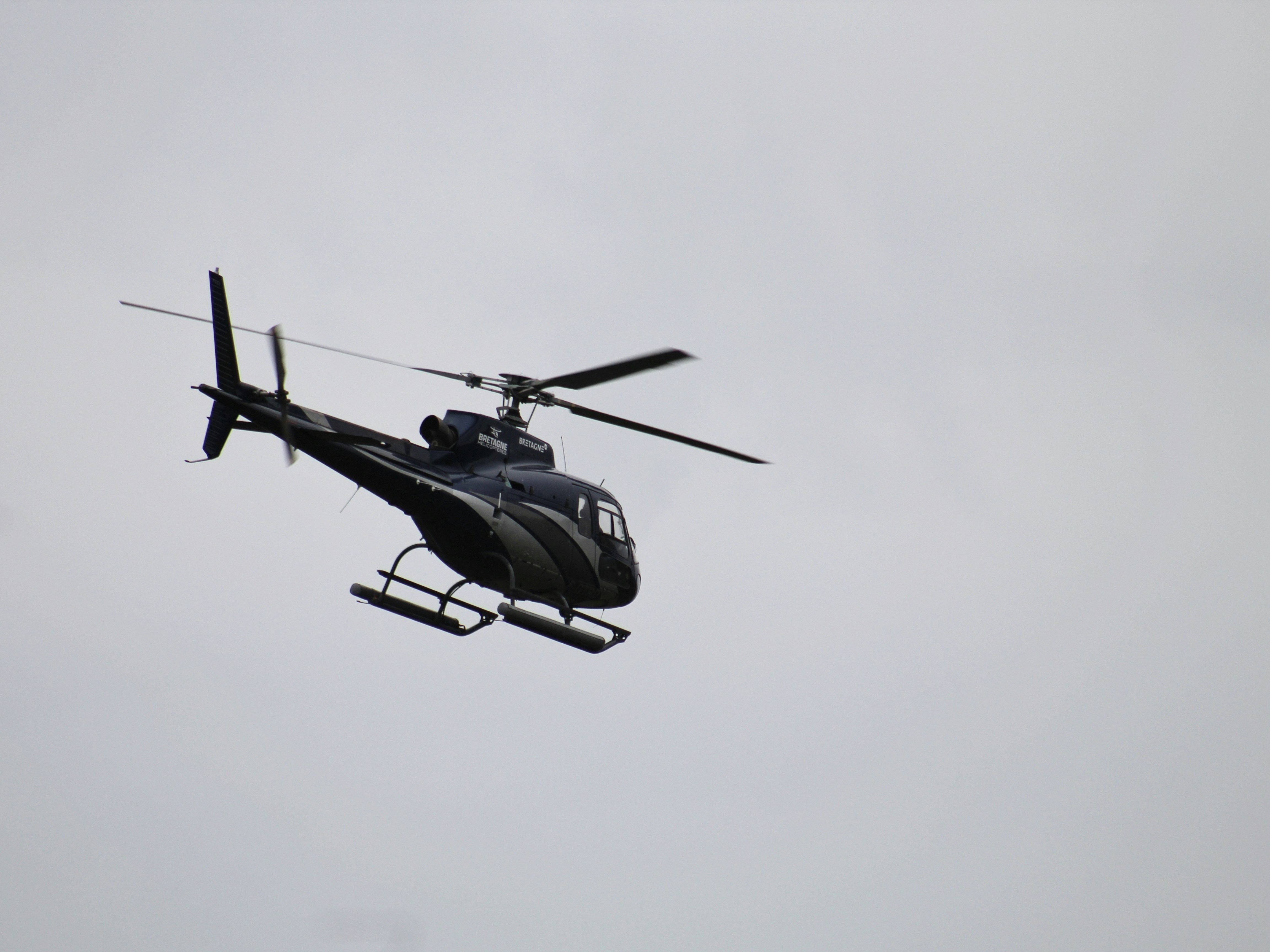 remote se udne wala helicopter