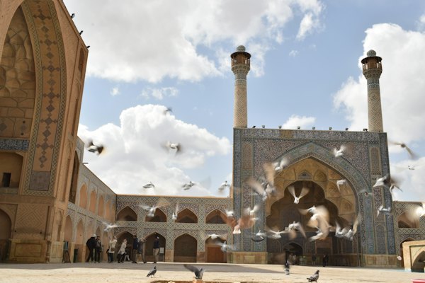 The courtyard of the Jameh (Atiq) Mosque — Isfahan, Iran