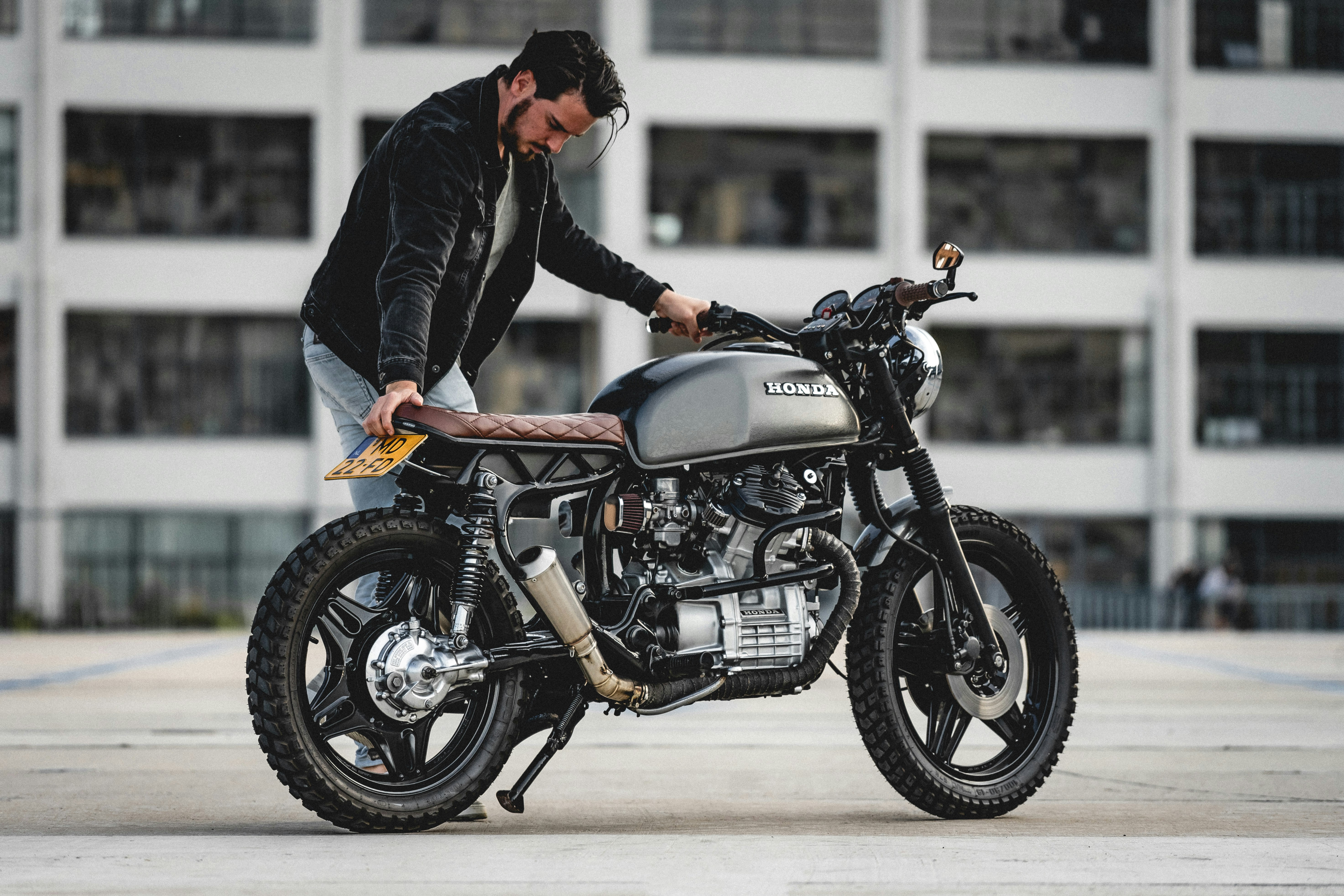 Cafe Racer Bike Pictures | Download Free Images On Unsplash