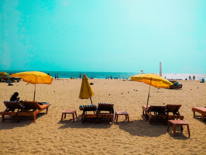 Baga beach in GOA. Why baga beach is famous for sexy vacation of mens
