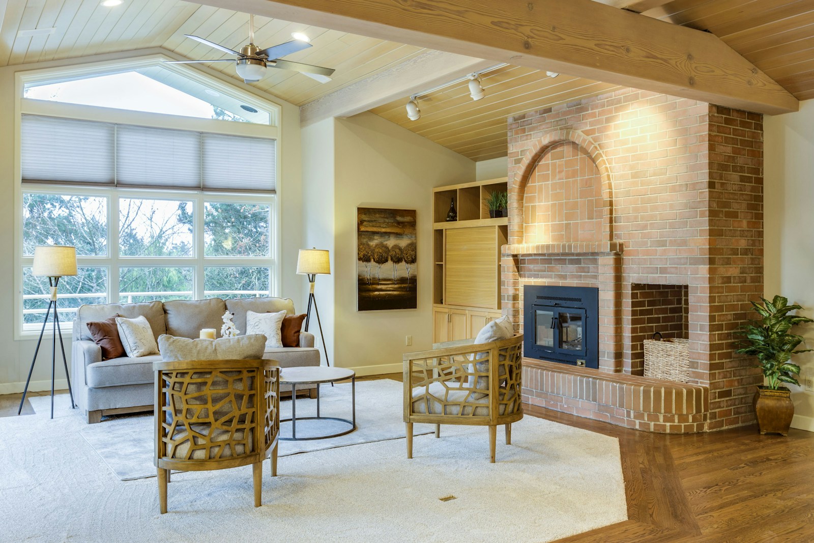 no ceiling light living room