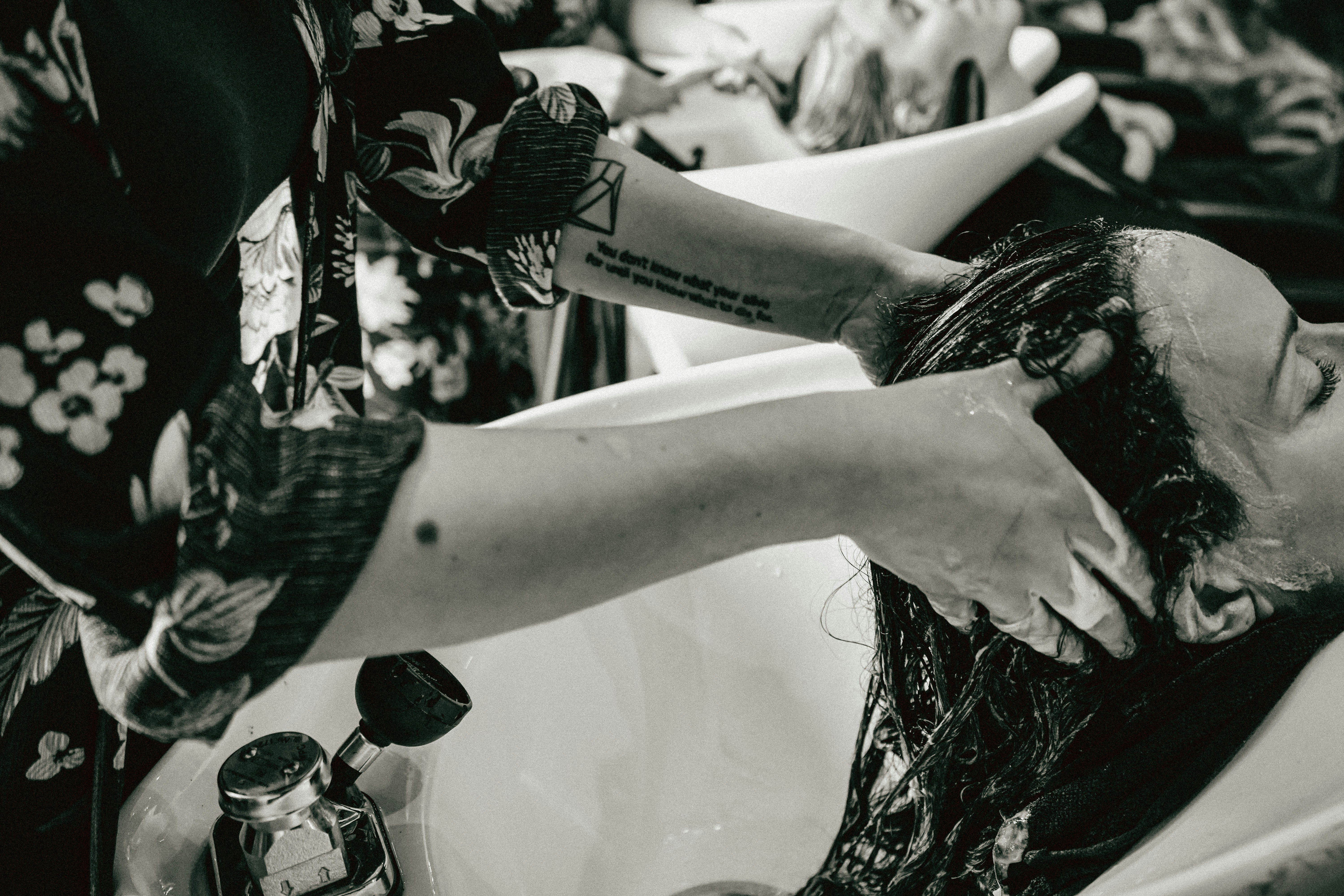 Woman Massage Woman S Hair At Salon Photo Free Skin Image On