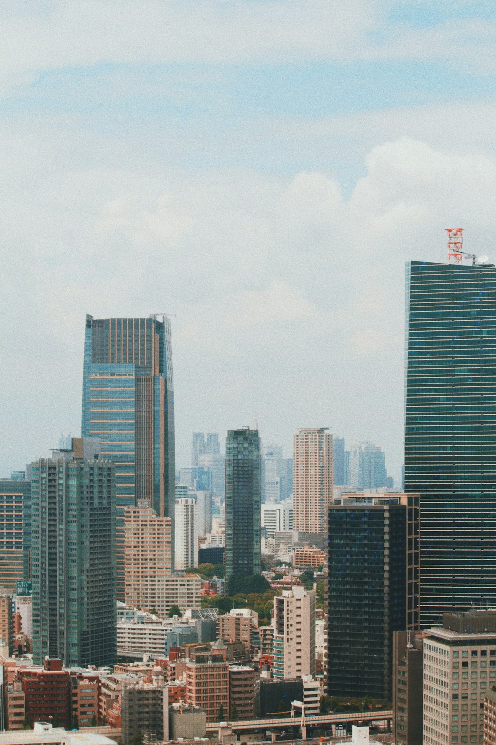 aerial view photo of city buildings