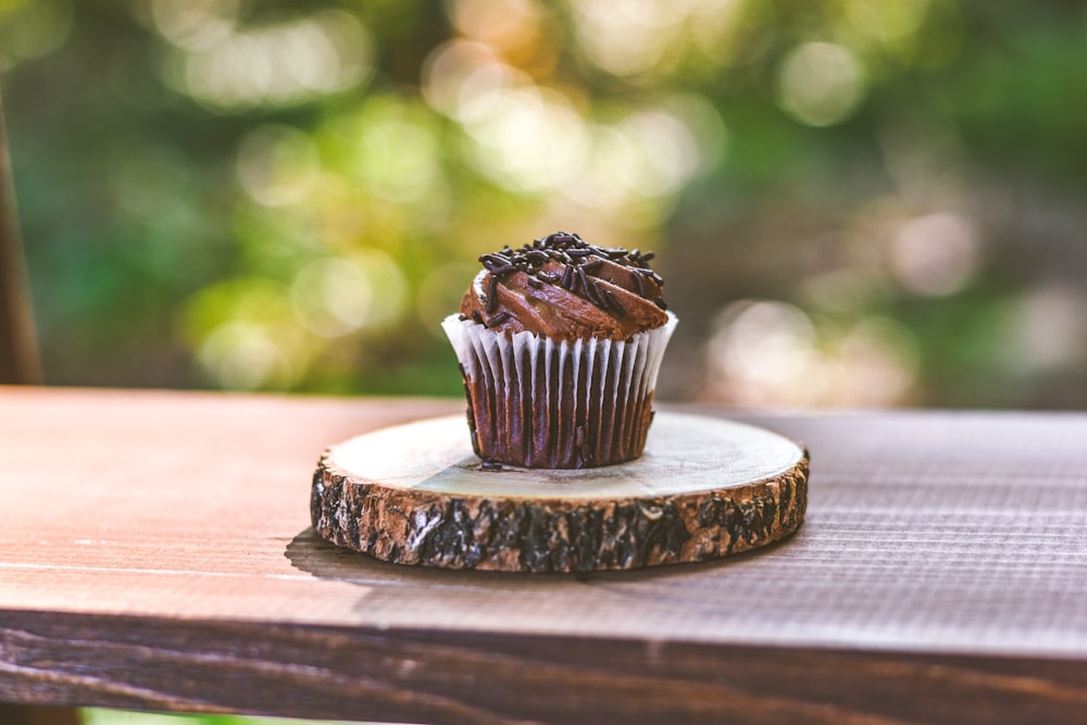 chocolate cupcake