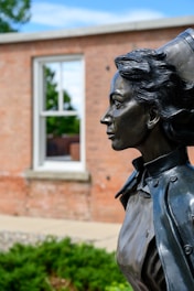 gray nurse statue