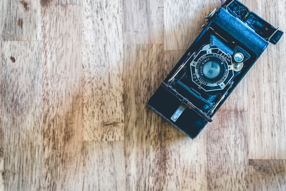 black and blue camera