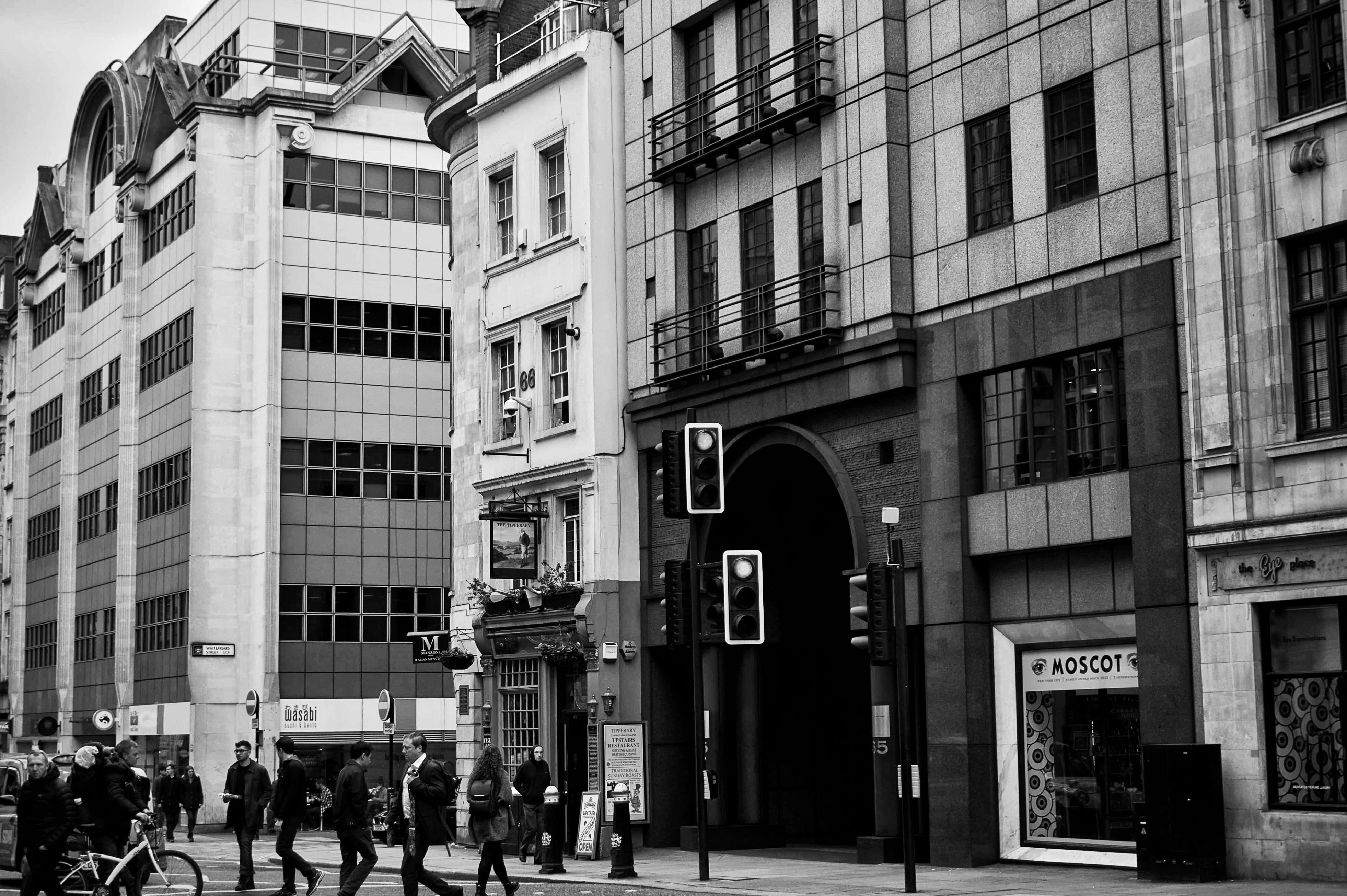 Photo by gabrielatorzsa