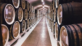 brown wooden barrel lot