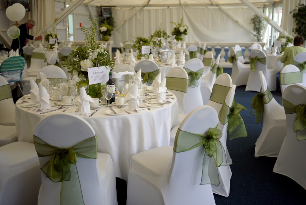 white table with chairs set